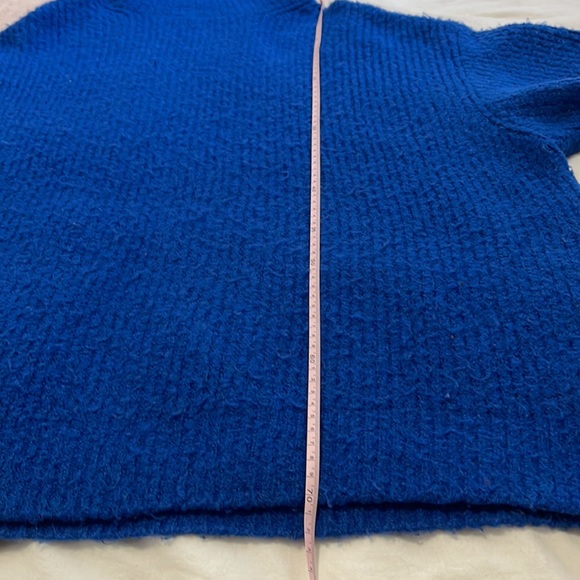 ZARA Soft Feel Turtleneck Sweater - Picture 5 of 6